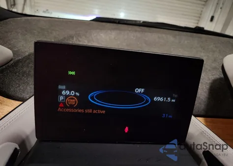 2015 BMW I3 Bev z USA, uszkodzony, nr VIN WBY1Z2C5XFV555528